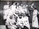 Frauen von der ul. Drzymaly 6 , im Sommer  1958.  